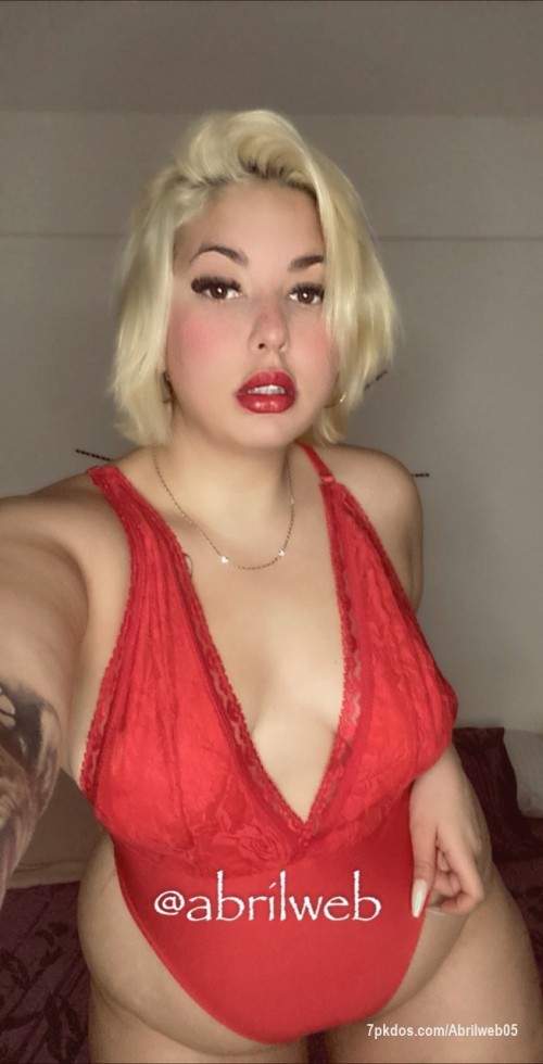 Hola buenas noches soy
Nueva ac谩 馃А
Espero que les guste todo el contenido que traigo para ustedes 馃サ